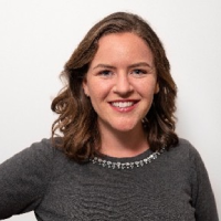 Headshot. Julia Axelbaum, RD, CSOWM