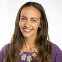 Headshot. Melissa Majumdar