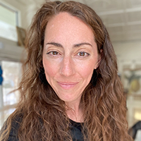 Headshot. Stephanie Hubert