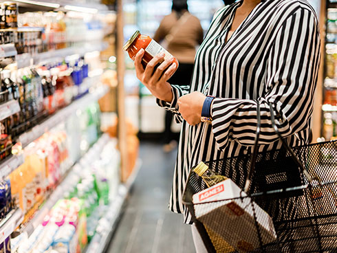 Nutrition in Food Retail: Leveraging RDNs to Improve Public Health